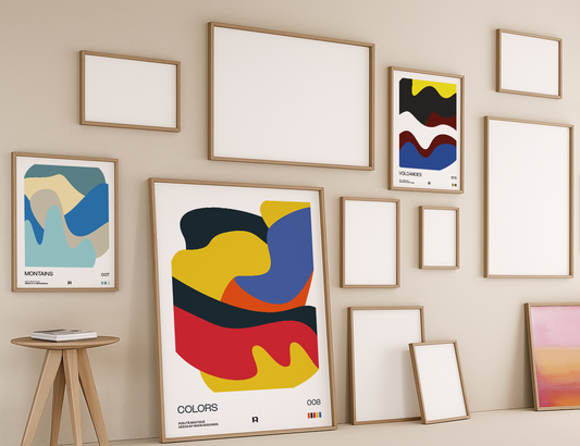 L'Art de Mixer les Styles : Associer Affiches Vintage et Design Moderne