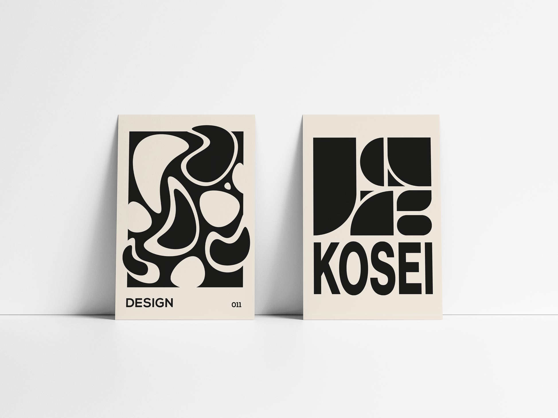 Deux affiches; Design et Kosei, de la collection BWhite, une collection en noir et blanc